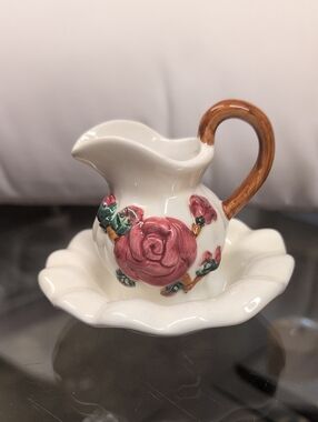 Young's Miniature Piticher And Bowl